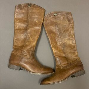 Distressed FRYE boots, size 8